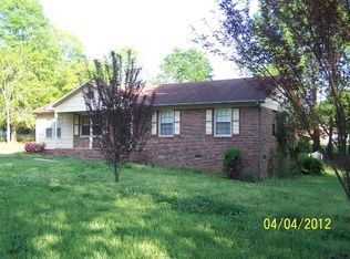 817 Greenbriar Dr, Lancaster, SC 29720