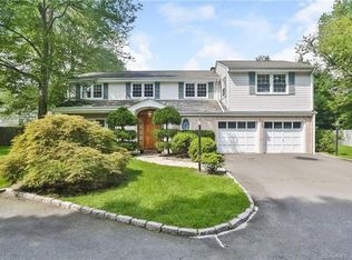 30 Split Timber Pl, Riverside, CT 06878