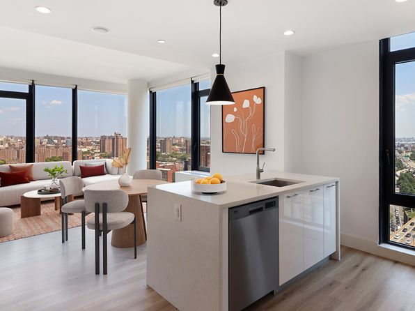 224 E 135th St #409S