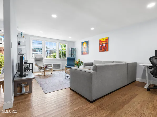 88 Putnam Park #88, Greenwich, CT 06830