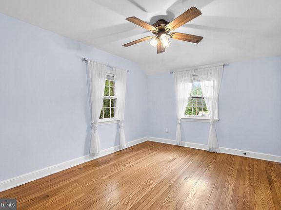 3rd image of 2200 Windham Ln