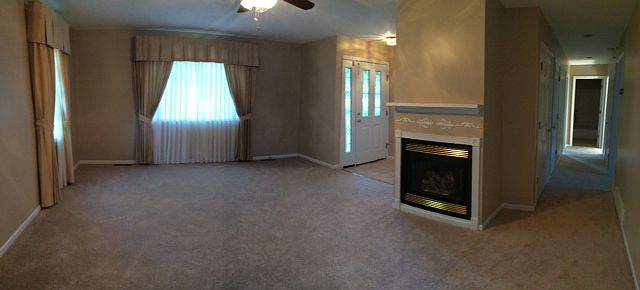 2nd image of 571 Blackmore St