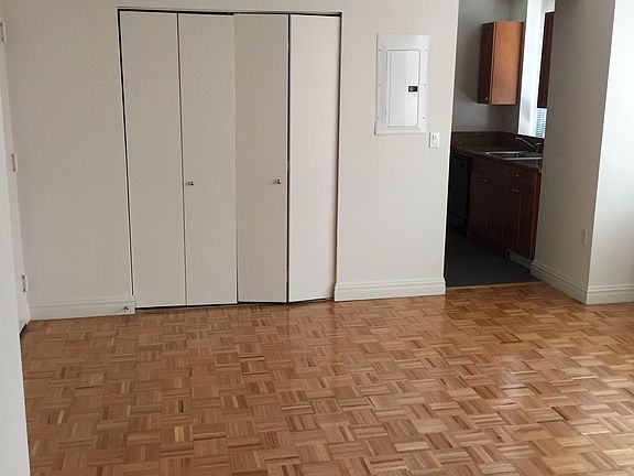 2nd image of 1500 Lexington Ave APT 5q