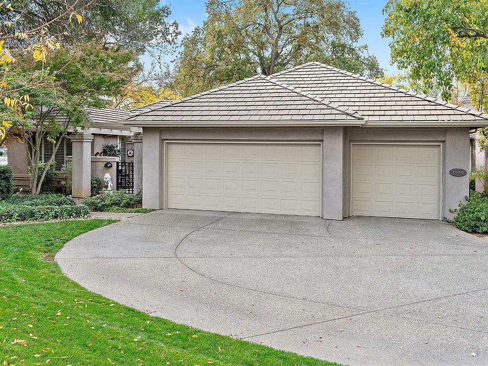 2nd image of 11245 Crocker Grove Ln