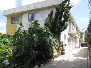 2nd image of 9051 Cattaraugus Ave #4