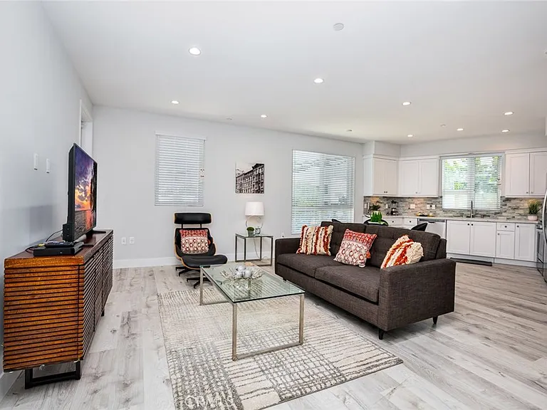 10718 Acama St #401 — Photo 13