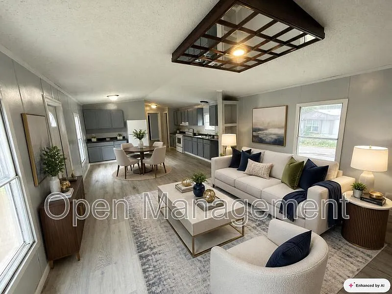 3 bed, 2.0 bath, 896 sqft, $929 — Photo 3