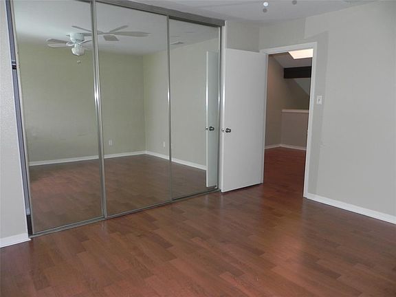 5th image of 11602 Breezy Knoll Dr