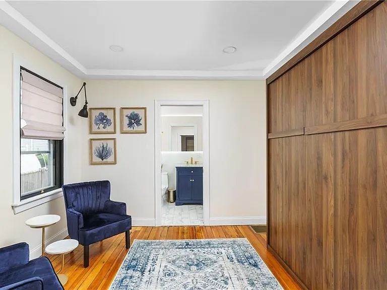 11 Sunshine Ct — Photo 8