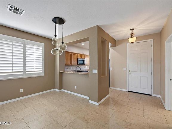 3rd image of 40007 N HIGH NOON Way