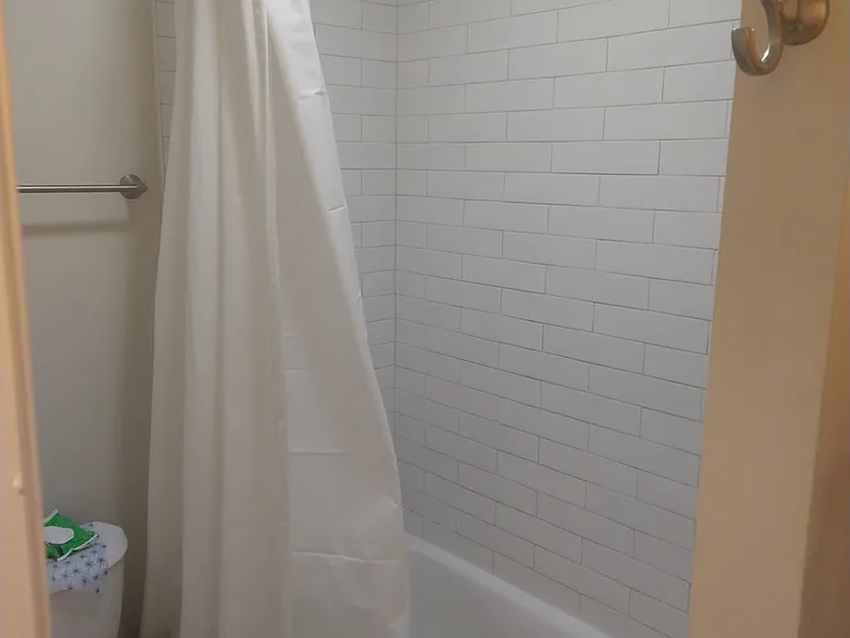310 Foxcroft Dr — Photo 21