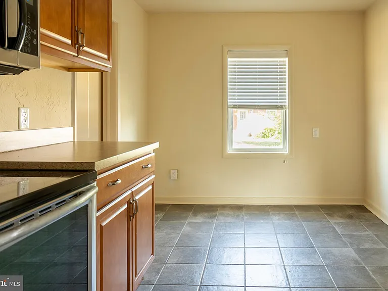 108 Martin Dr — Photo 14