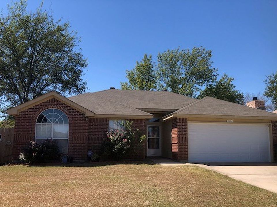 1st image of 2604 Coley Dr