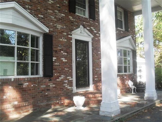 1st image of 10 Mirimichi St