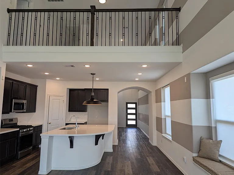 10503 Dolce Ln — Photo 14