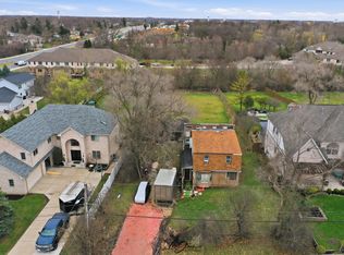 115 Hillside Ln, Burr Ridge, IL 60527