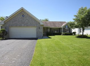 6633 Chartwell Dr, Rockford, IL