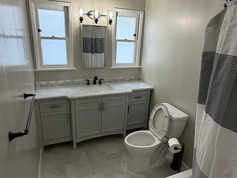 221 S Marengo Ave #9 — Photo 8