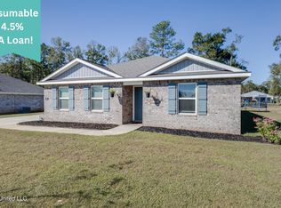 94 Kings Crossing Dr, Lucedale, MS 39452