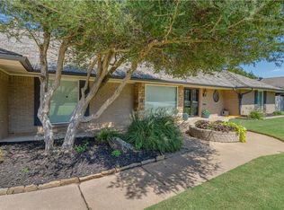 2925 Elmhurst Ave, Oklahoma City, OK 73120
