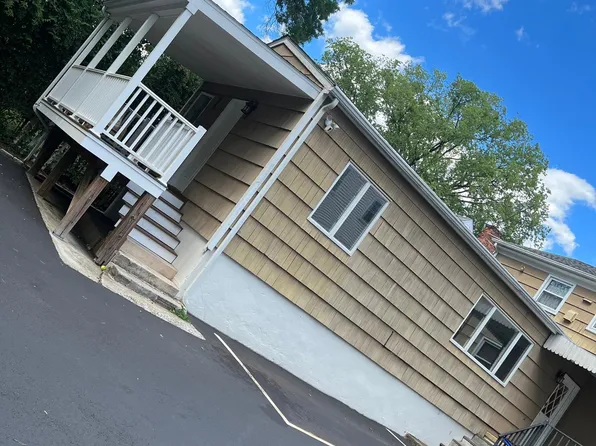 27 Hyatt Ave, Norwalk, CT 06850
