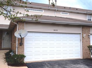 8418 Stratford Dr, Tinley Park, IL 60487