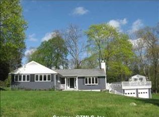 7 Blue Mountain Rd, Norwalk, CT 06851