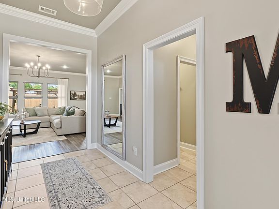 4th image of 13253 Marys Way