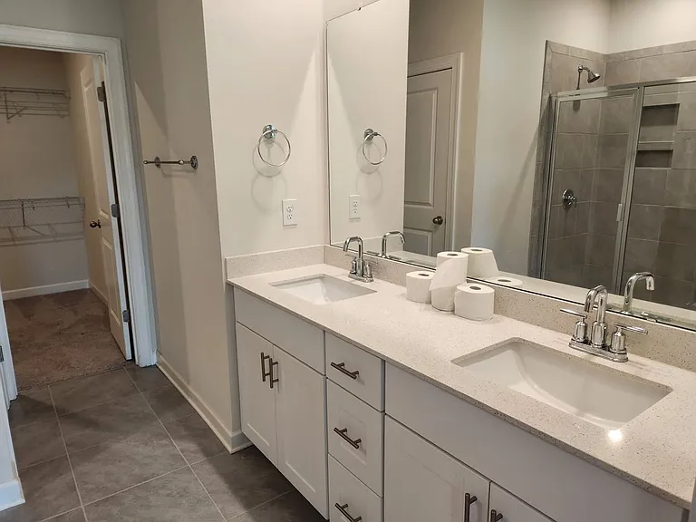 8808 Pennegrove Cir — Photo 17