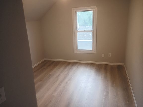 3rd image of 614 Garrison St #2