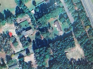 104 Pinto Dr, Moyock, NC 27958