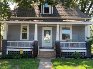 1101 12th St NE, Cedar Rapids, IA 52402