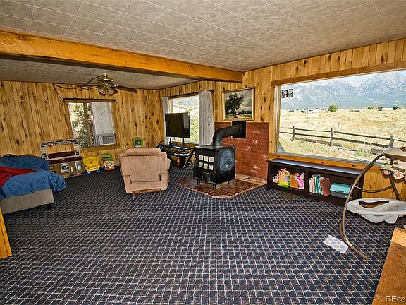 5th image of 351 Huerta Ct