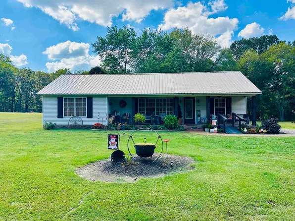 4769 Pleasant Site Rd, Selmer, TN 38375
