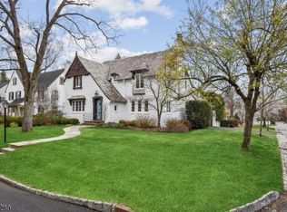 28 Pine Ter, Short Hills, NJ 07078