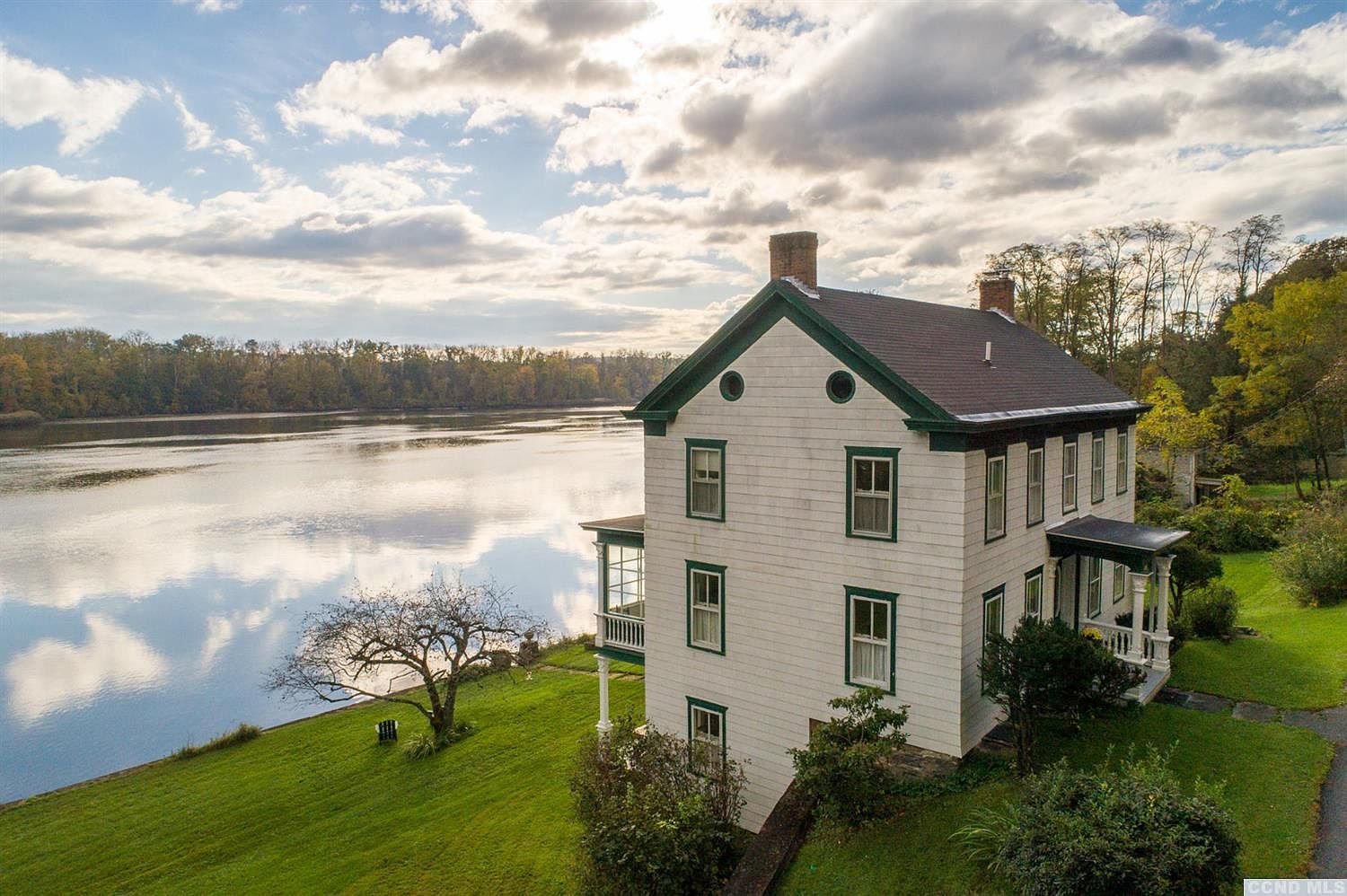 56 Mill St, New Baltimore, NY 12124 Zillow