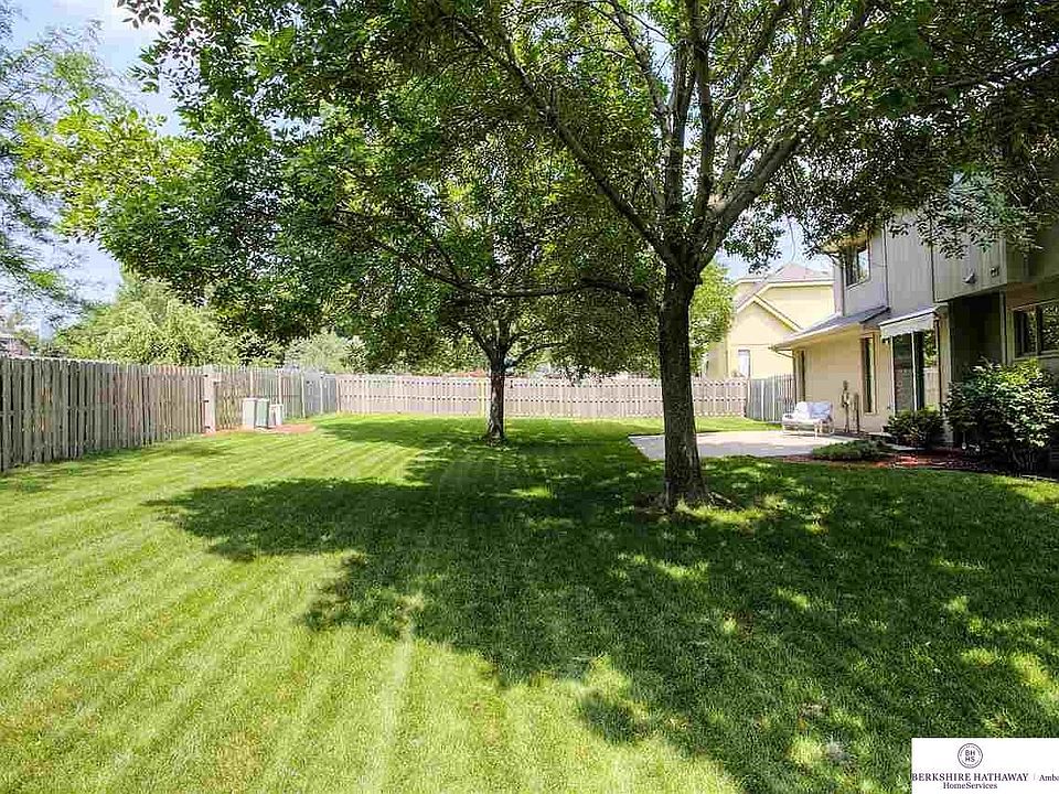 2nd image of 4308 N 134th St
