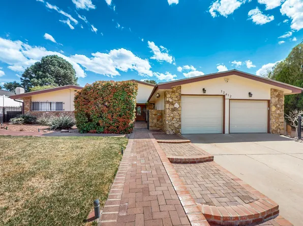 12412 Chelwood Trl NE, Albuquerque, NM 87112