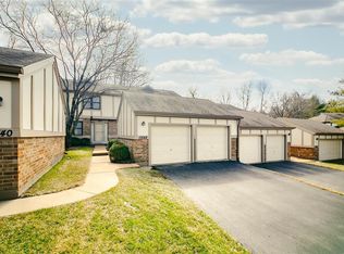 13142 Royal Pines Dr, Saint Louis, MO