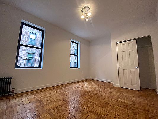 4th image of 69 Pinehurst Ave APT 3C
