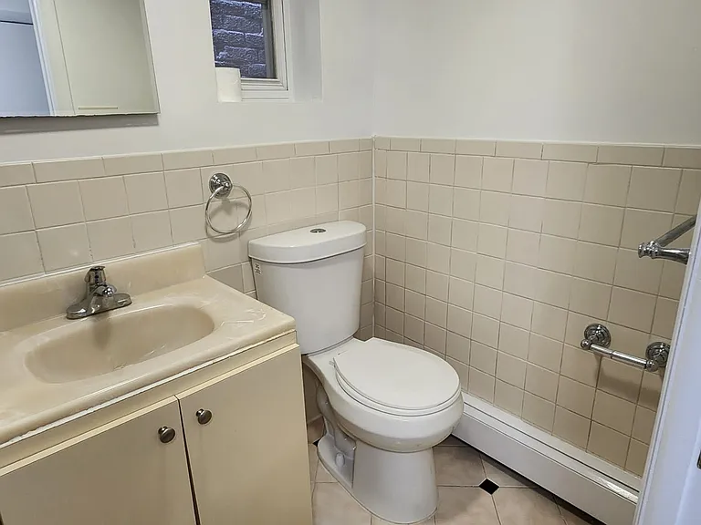 55 Hamilton Ave #A — Photo 6