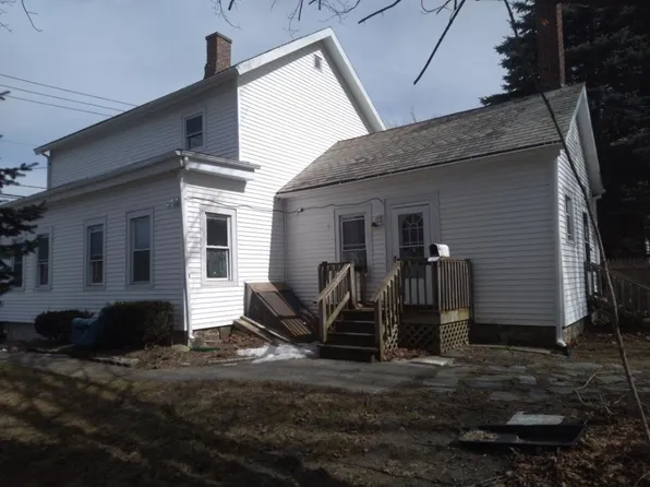103 County St, Bennington, VT 05201