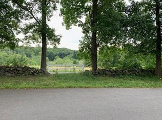 104 Wenham Rd, Topsfield, MA 01983