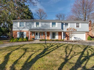 253 Lakeland St, Grosse Pointe, MI, 48230