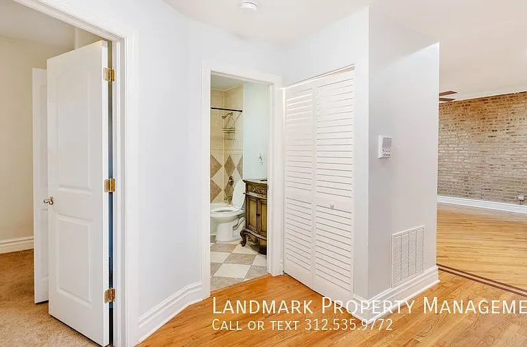 502 E 49th St #203 — Photo 20