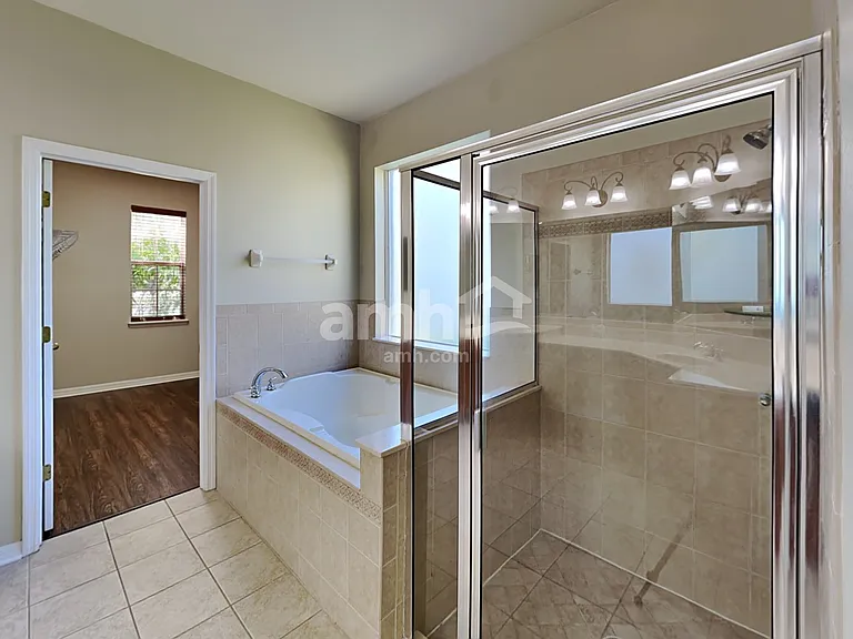 16103 Colchester Palms Dr — Photo 16