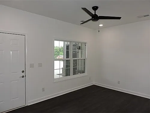 20 W French Ave #1B — Photo 6
