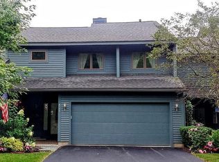 8172 Verbeck Dr, Manlius, NY 13104