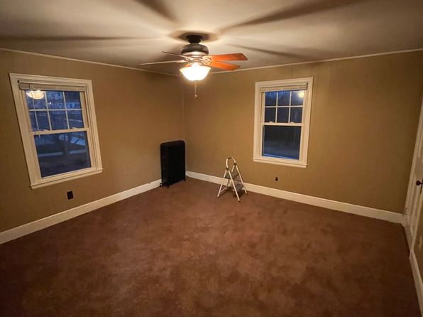 (undisclosed Address)