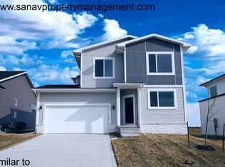 620 Kingfisher Dr, Norwalk, IA 50211